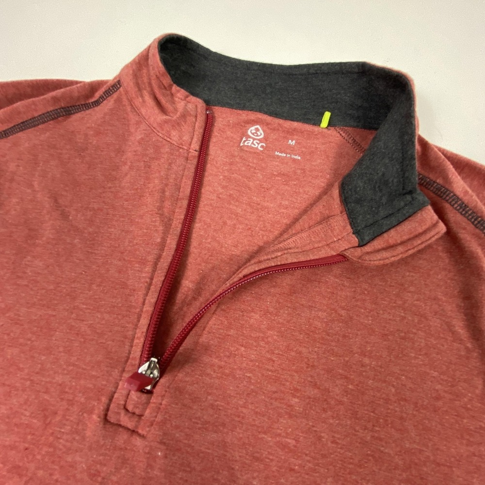 Tasc Performance Pullover Mens Medium Red 1/4 Zip Long Sleeve Athletic Top